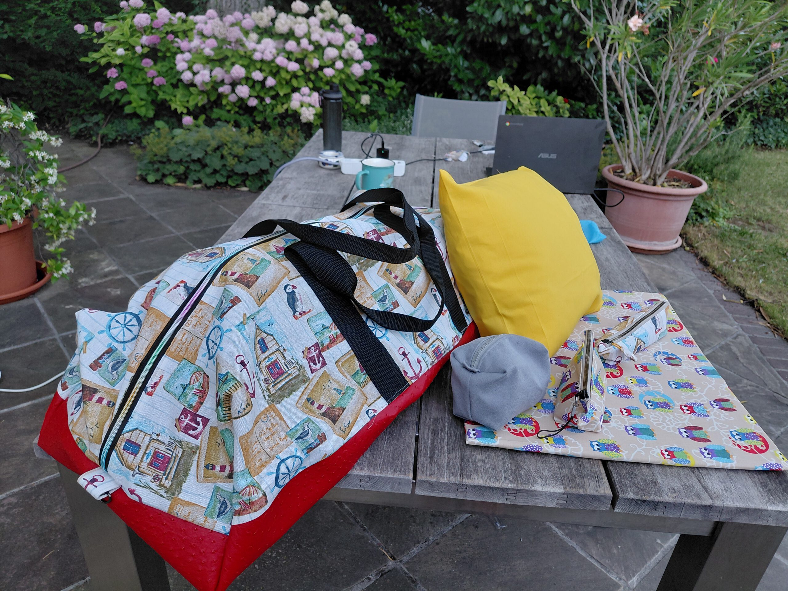 journey-02 Taschen, Kissenbezug und Bügelunterlage